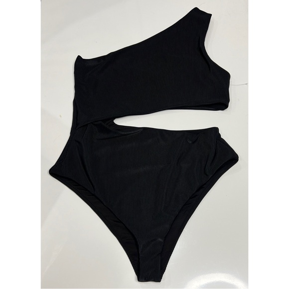 NEW BEACH RIOT Celine One Piece In Black Size M - Picture 3 of 6